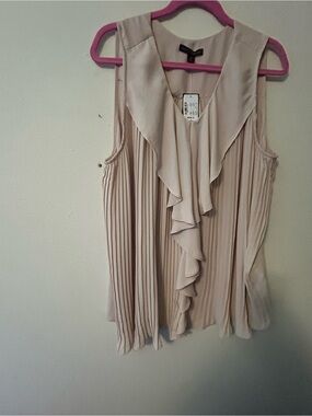 Jennie and Martis NWT Women's Sleeveless Ruffle Pleated Blouse - Cream